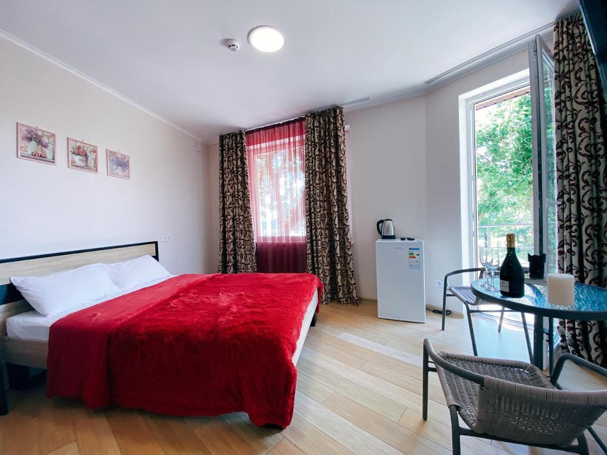 Hotel Tsvetok Odessa Eksteriør billede