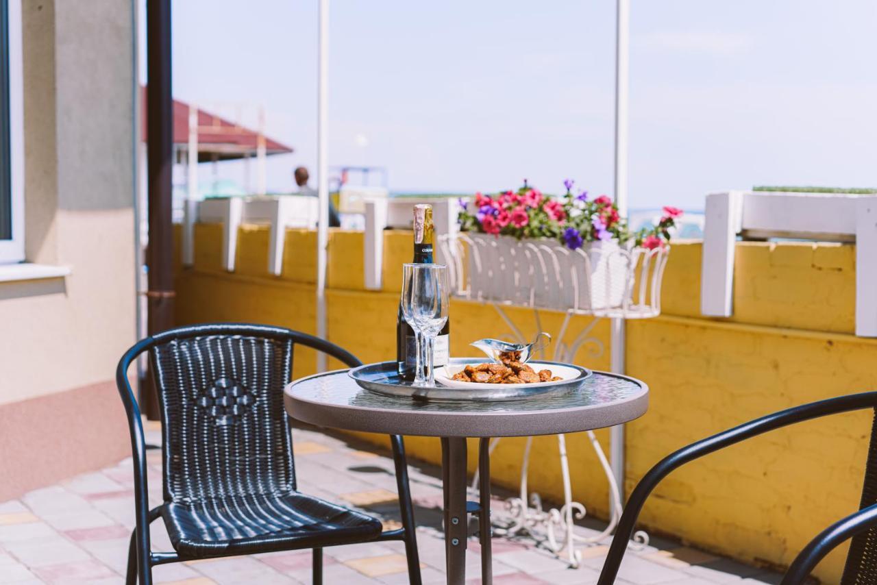 Hotel Tsvetok Odessa Eksteriør billede