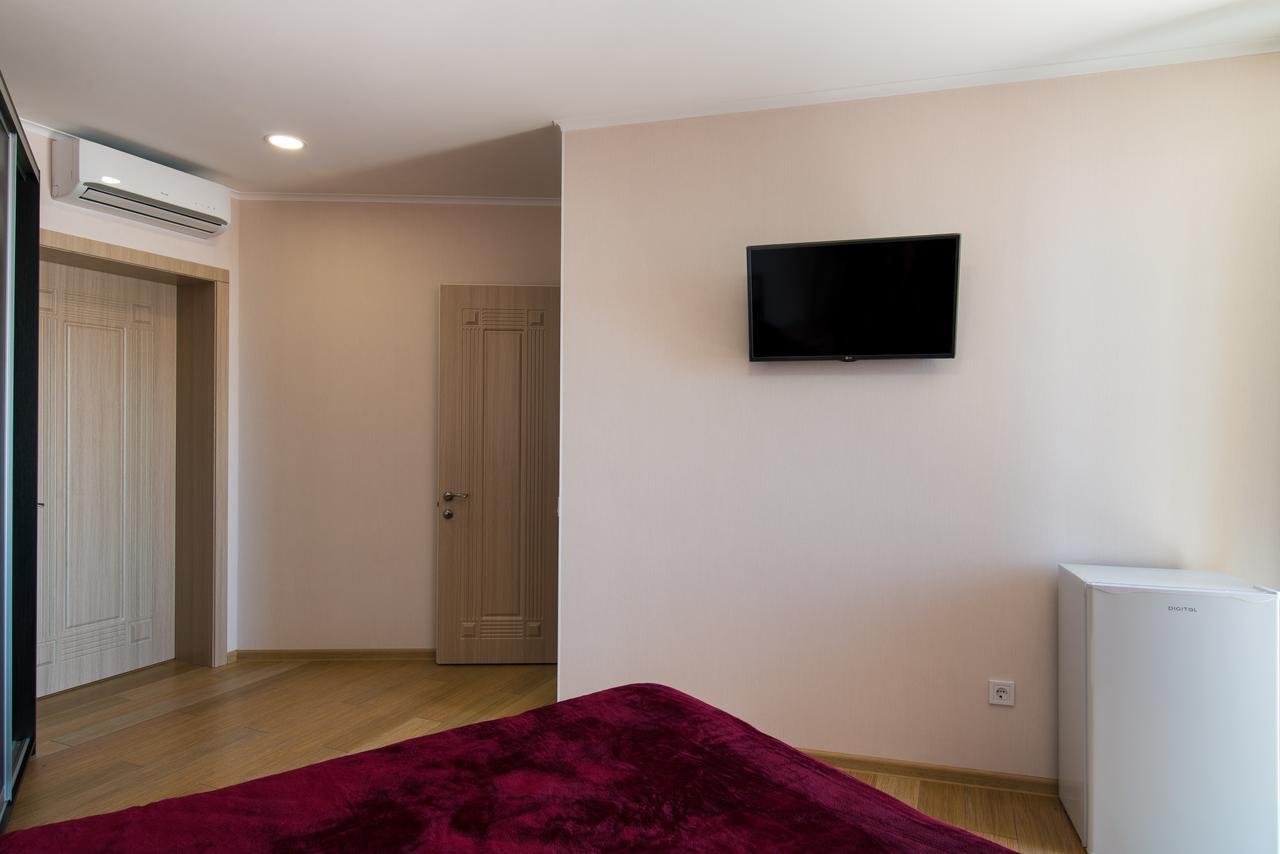Hotel Tsvetok Odessa Eksteriør billede