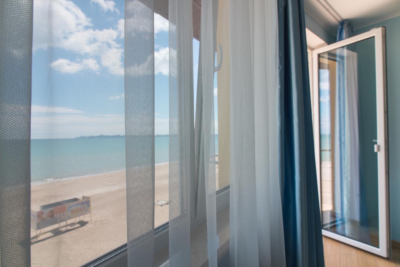 Hotel Tsvetok Odessa Eksteriør billede